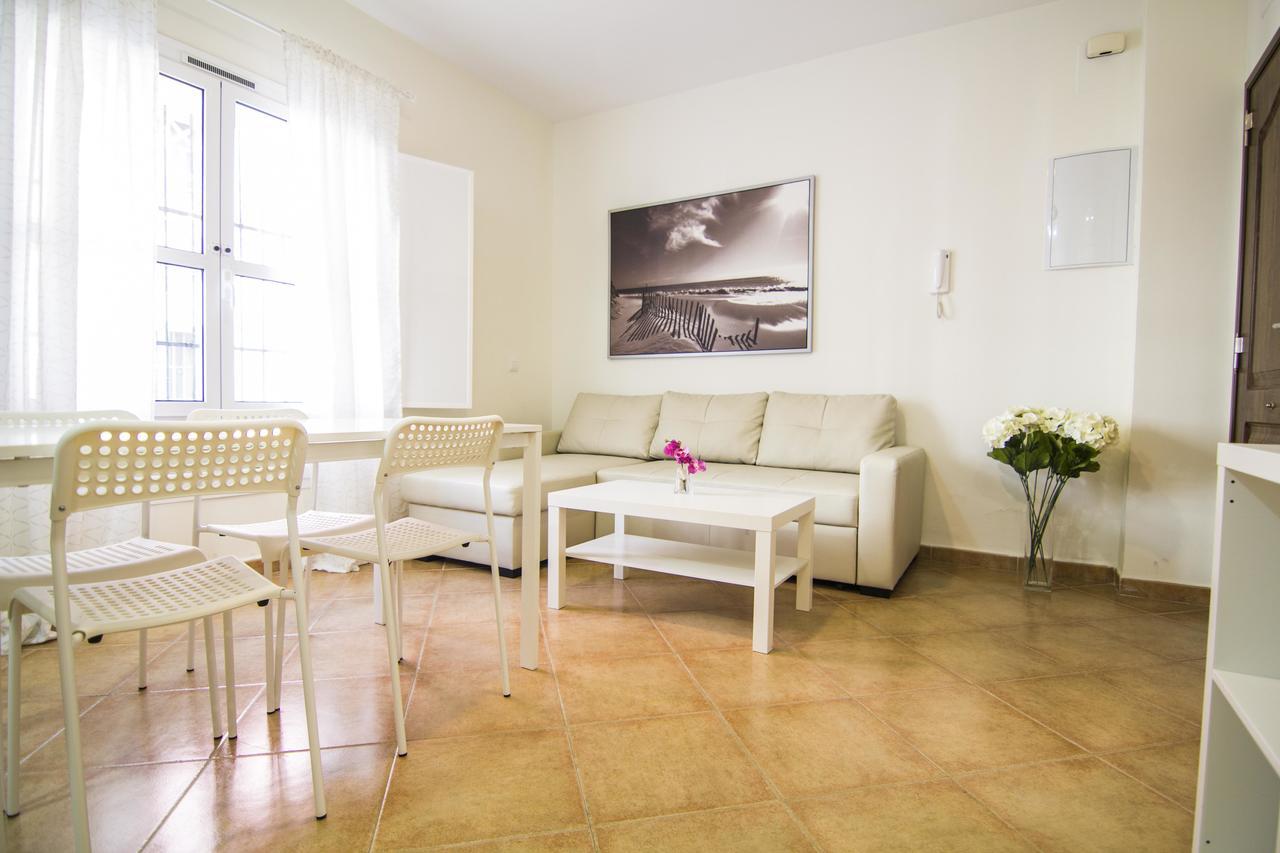 Apartamentos Centro 2 El Puerto El Puerto de Santa María Dış mekan fotoğraf